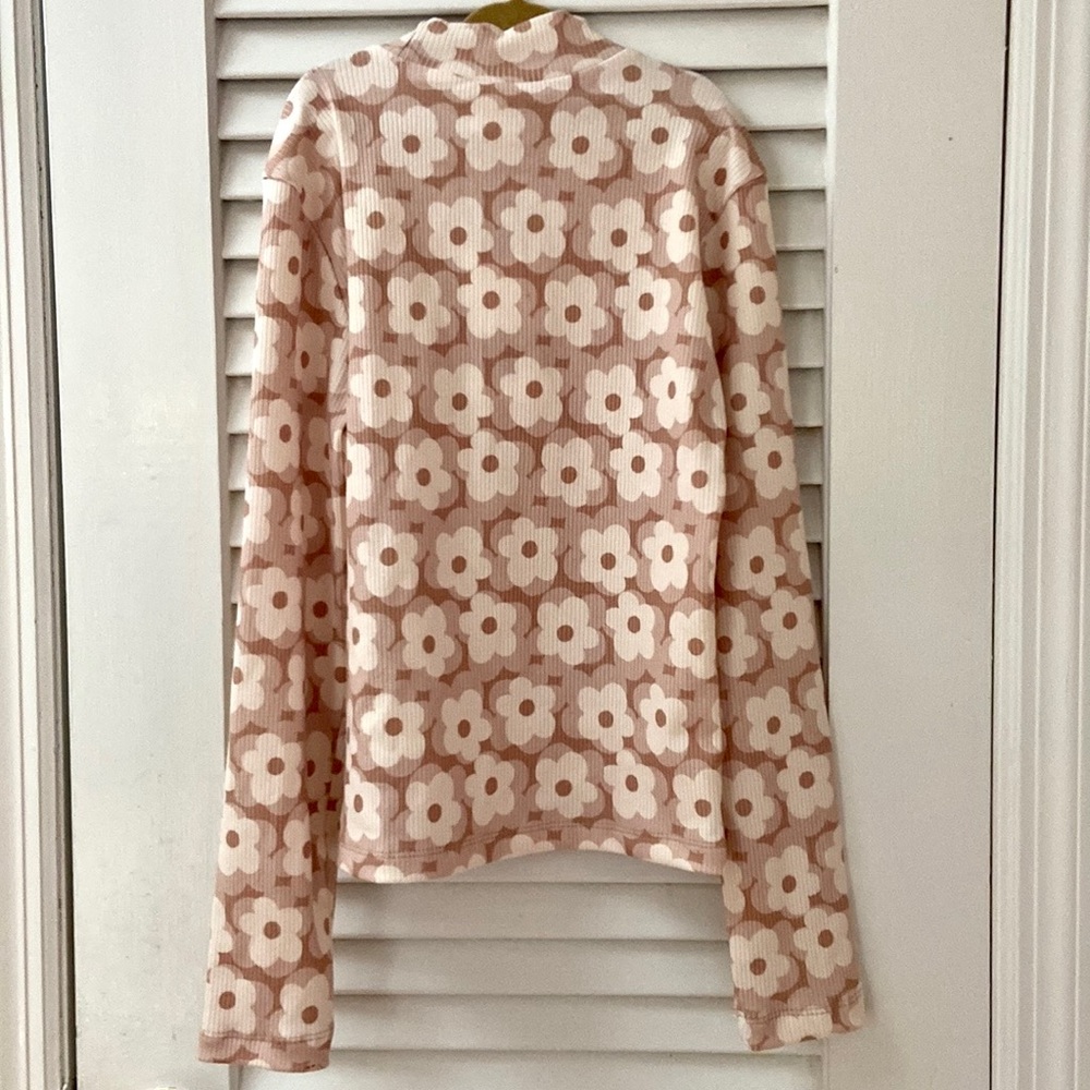 NWT Zara Flowered Mock Turtleneck Neutral size 13-14 years (164 cm) - Picture 3 of 5